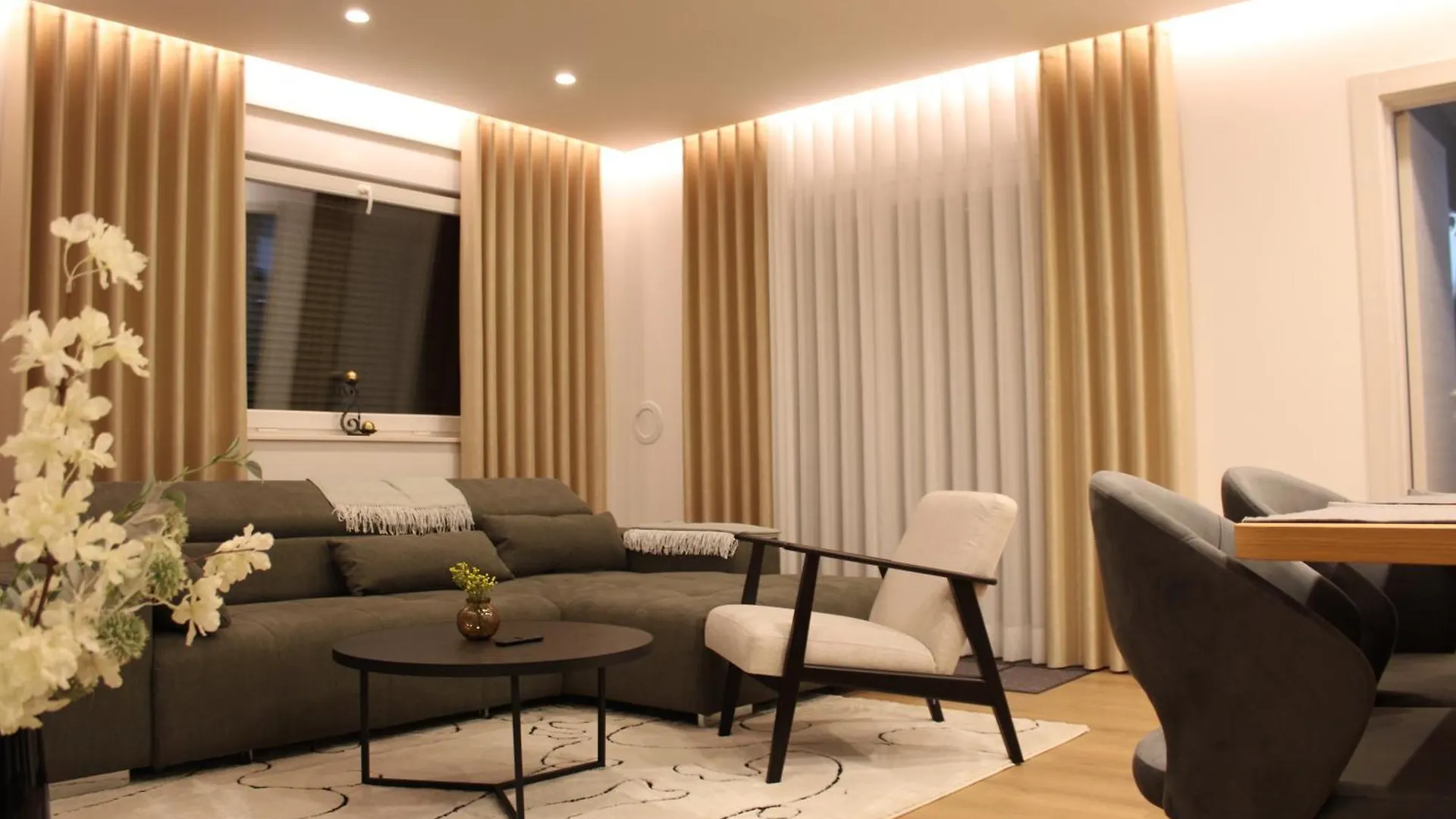 Luxury Apartment Mirjana 普拉